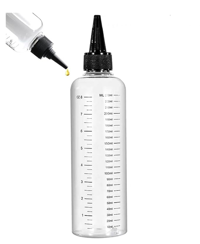1 Pc Transparent Refillable Bottle for Hair Oil, Hair Oil Container for Scalp,Applicator Squirt Bottles for Liquids,16.9oz 500ml Plastic Squeeze Bottles With Clear Graduated Scale and Twist Top Cap
