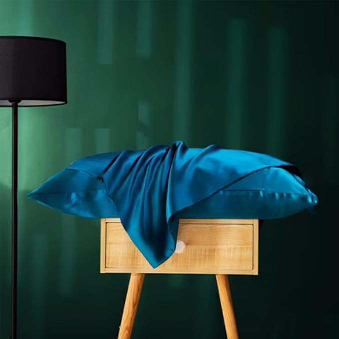 USA Made 100% Silk Pillowcase Peacock, Certified 6A Grade 22 Momme Mulberry Silk Pillow Case for Women Hair and Skin Protection, Anti Face Wrinkle, 1 Pc 20"x26" (Standard, Peacock Blue)
