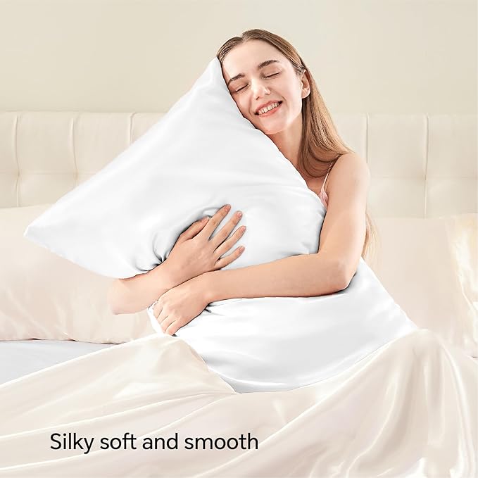 BEDELITE Satin Pillowcase with Zipper 2 Pack, White Pillow Cases Standard Size, Super Soft and Cooling Similar to Silk Pillow Cases, Gift for Women Men(20x26 Inches)
