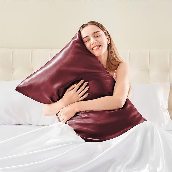 BEDELITE Satin Pillowcase with Zipper, Burgundy King Size Pillow Cases Set of 2, Super Soft and Cooling Similar to Silk Pillow Cases, Gift for Women Men(20x36 Inches)
