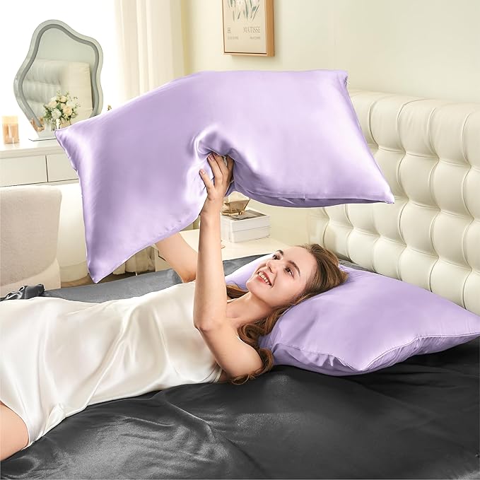 INFIIXSO Mulberry Silk Pillowcase for Hair and Skin, Silk Pillow Cases Standard Size with Hidden Zipper 20"x26", Extraordinary Smooth and Soft Cooling Pillow Cases for Hot Sleepers(Lavender, 1 Pack)