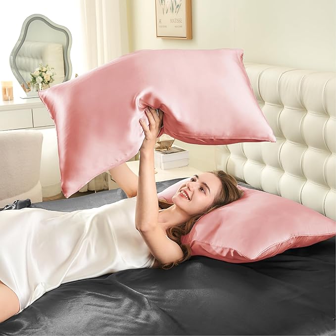 INFIIXSO Mulberry Silk Pillowcase for Hair and Skin, Silk Pillow Cases Standard Size with Hidden Zipper 20"x26", Extraordinary Smooth and Soft Cooling Pillow Cases for Hot Sleepers(Blush Pink, 1 Pack)