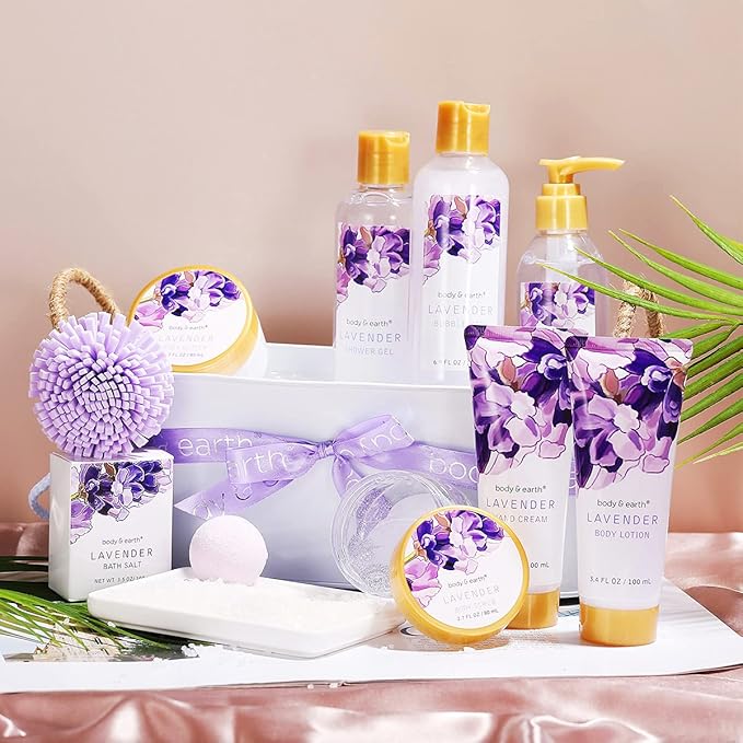 BODY & EARTH Gift Baskets For Women 11 Pcs Lavender Spa Gifts For Her with Bubble Bath Body Lotion Sets, Bath and Body Gifts Set For Her Christmas Gifts for Women Spa Gift Sets