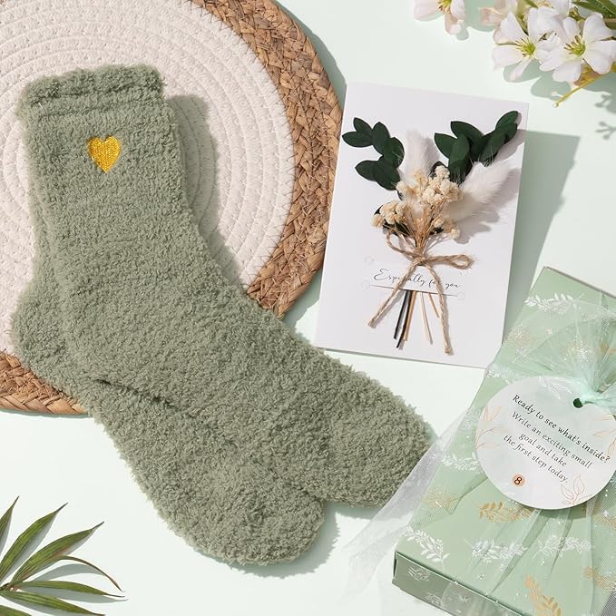 Christmas Gifts for Women & Teenage Girls, 10 Day Self Love Challenge to Unlock 10 Wrapped Spa Gift Baskets, Tween Teen Girl Trendy Stuff Bath Shower Sets Self Care Birthday Gifts Stocking Stuffers
