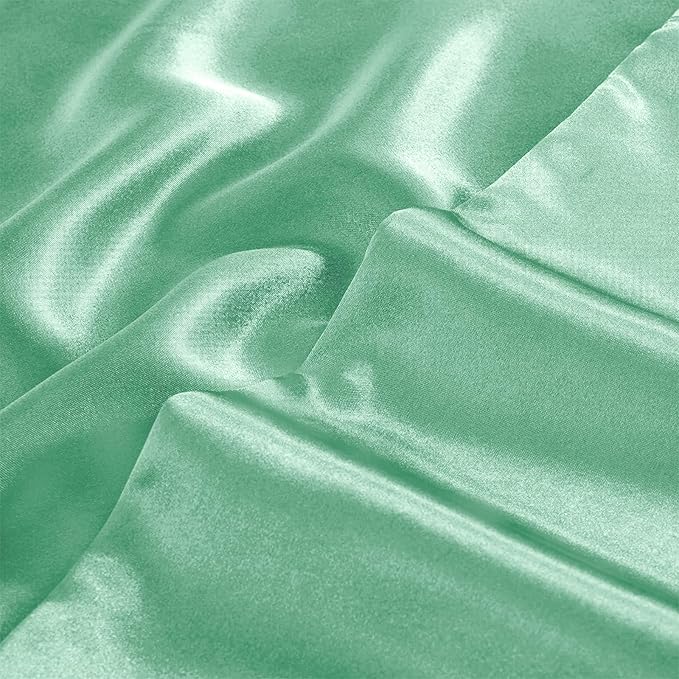 Aormenzy Satin Pillow Cases for Women Standard Size Set of 2, Mint Green Satin Pillowcase for Hair with Envelope Closure Silky Pillow Covers Wrinkle, Fade Resistant (20x26 Inches)