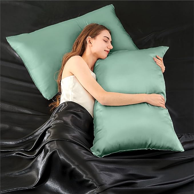 INFIIXSO Mulberry Silk Pillowcase for Hair and Skin, Silk Pillow Cases Queen Size with Hidden Zipper 20x30 Inches, Super Smooth and Soft Cooling Pillow Cases for Hot Sleepers(Mint Green, 1 Pack)